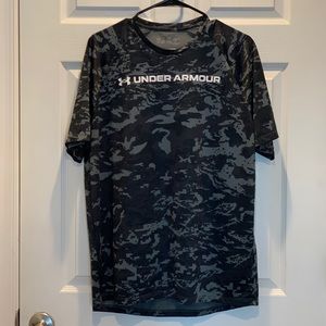 Men’s Under Armour Shirt